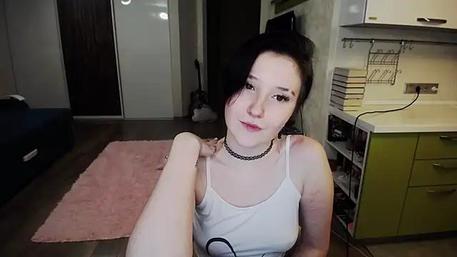 Kira Bakker online show from 02-08-25, 09:36