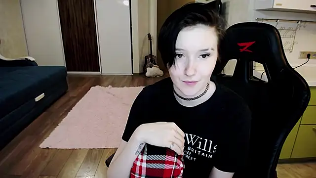 Kira Bakker online show from 02-09-25, 10:32