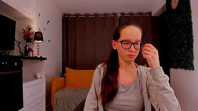 BettyBrowni online show from 02-17-25, 10:36