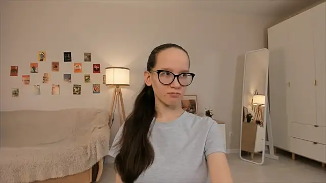 BettyBrowni online show from 03-12-25, 04:13