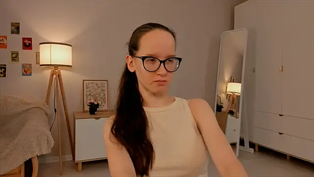 BettyBrowni online show from 03-16-25, 04:12