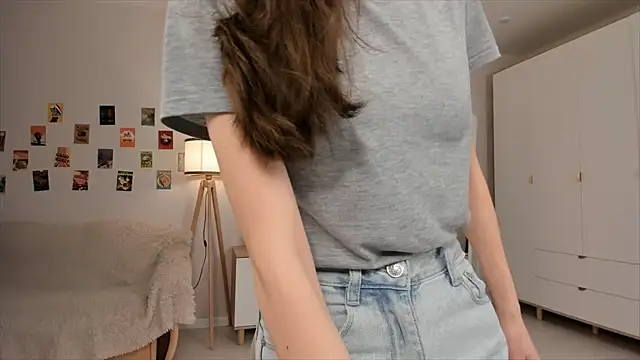 BettyBrowni online show from 03-22-25, 04:04