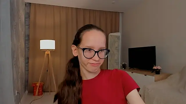 BettyBrowni online show from 09-17-25, 04:08