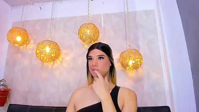 victoria aleia  online show from 01-20-25, 09:01