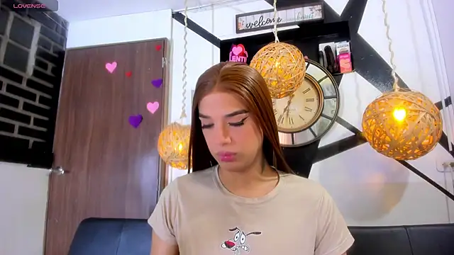 victoria aleia  online show from 06-11-26, 10:30