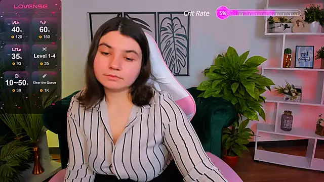 Viola  Shy online show from 02-04-25, 10:24