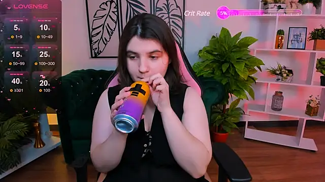 Viola  Shy online show from 02-07-25, 09:15