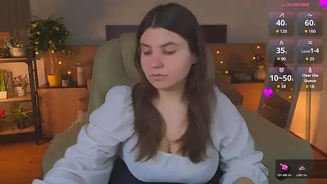 Viola  Shy online show from 04-27-26, 08:07