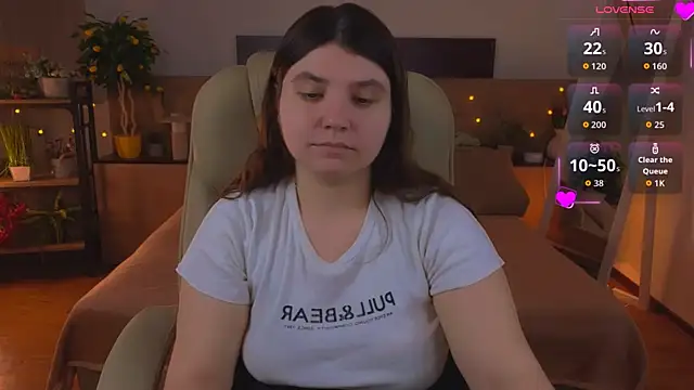 Viola  Shy online show from 07-13-26, 08:11