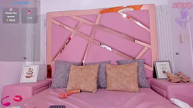 EmmyCruzZ online show from 01-09-25, 08:45