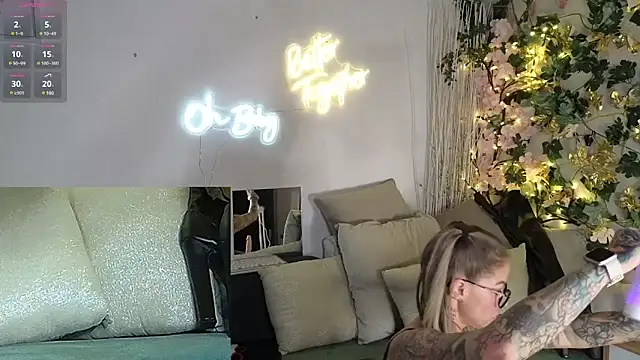 Snapshot of Tatjana_Sue chatting on 12-03-24, 07:55 Tatjana Sue online show from 12-03-24, 07:55