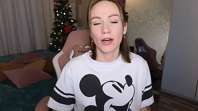 VeronicaRoss online show from 12-14-24, 01:27