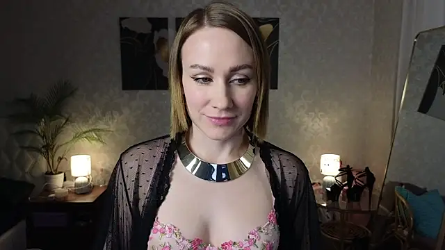 VeronicaRoss online show from 10-22-25, 11:10