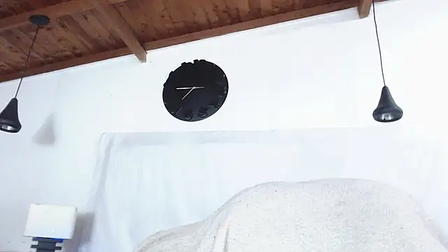 Snapshot of BIGZEHUZ chatting on 01-17-25, 09:49 BIGZEHUZ online show from 01-17-25, 09:49