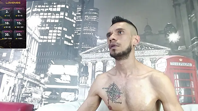 Snapshot of BIGZEHUZ chatting on 03-19-25, 12:59 BIGZEHUZ online show from 03-19-25, 12:59