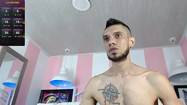 Snapshot of BIGZEHUZ chatting on 03-21-25, 01:56 BIGZEHUZ online show from 03-21-25, 01:56