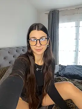 Wildberry  online show from 01-03-25, 01:25