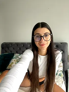 Wildberry  online show from 10-02-25, 07:48