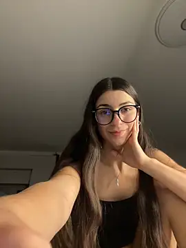 Wildberry  online show from 04-19-26, 07:16