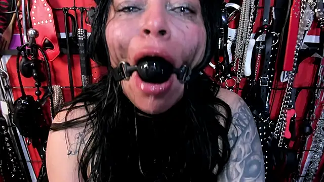 sadistic aradia online show from 03-08-26, 02:04