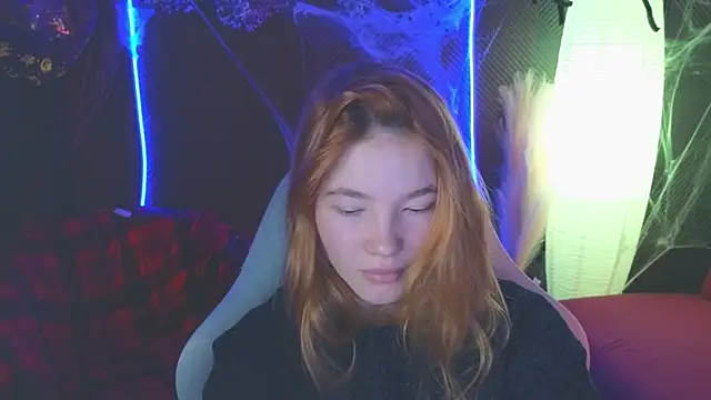 erikabrian online show from 11-02-25, 02:03