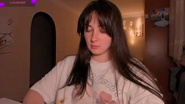 Snapshot of cClandesTina chatting on 04-10-26, 10:25 cClandesTina online show from 04-10-26, 10:25