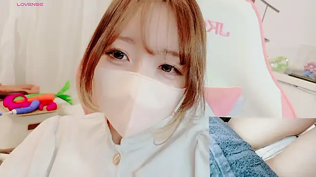 yuayua854 online show from 05-01-26, 07:24