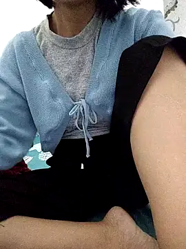 Haralushiaaa online show from 12-17-25, 12:38