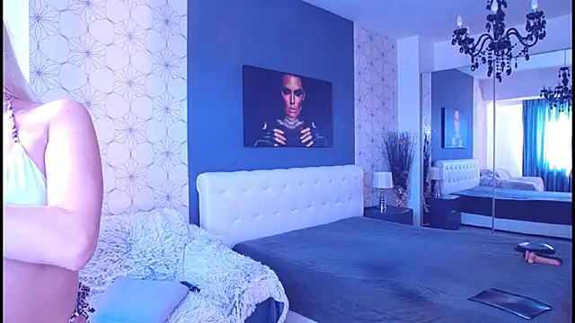 MaryMatiss online show from 04-15-26, 07:04