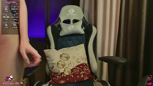 ohLeya online show from 12-24-24, 06:50