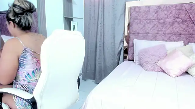  Lakshmi hotx online show from 02-20-25, 12:15