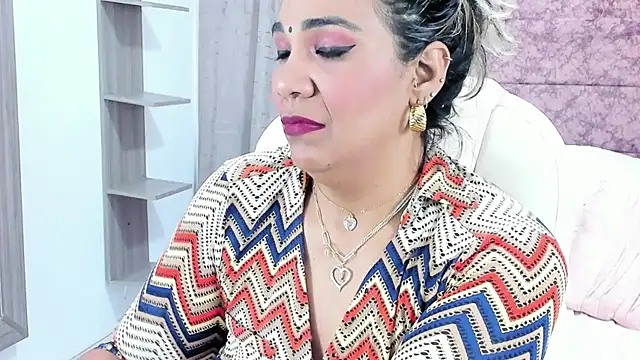  Lakshmi hotx online show from 03-07-25, 02:45