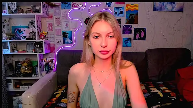 Maria Hunt online show from 12-14-24, 06:24