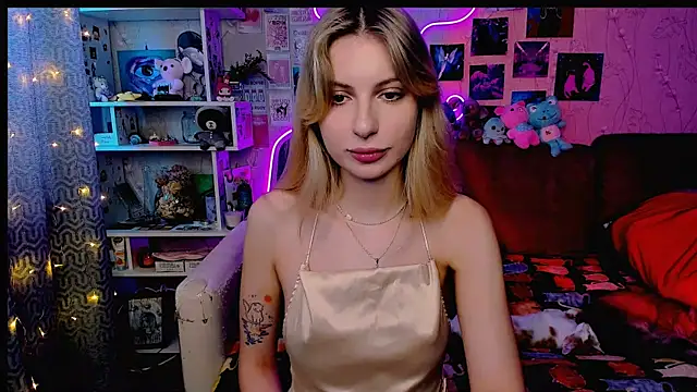 Maria Hunt online show from 01-21-25, 06:22