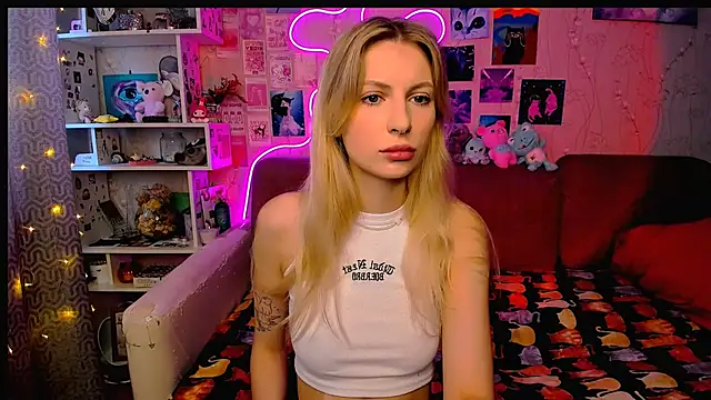 Maria Hunt online show from 01-23-25, 04:09