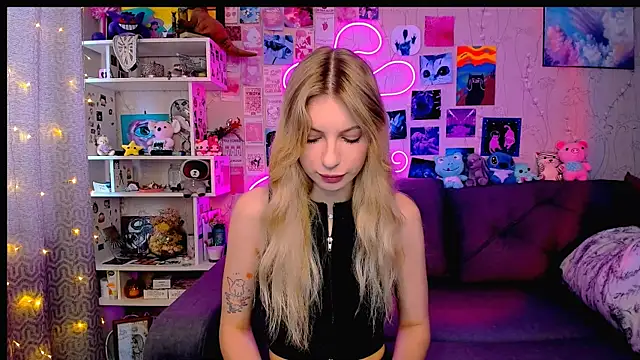 Maria Hunt online show from 02-08-25, 03:30