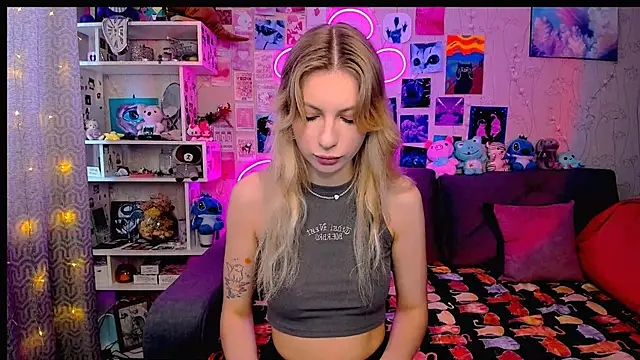 Maria Hunt online show from 02-13-25, 03:50