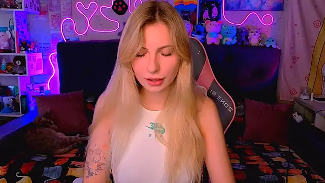 Maria Hunt online show from 10-02-25, 04:19