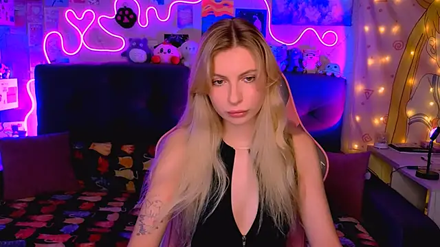 Maria Hunt online show from 10-03-25, 04:42