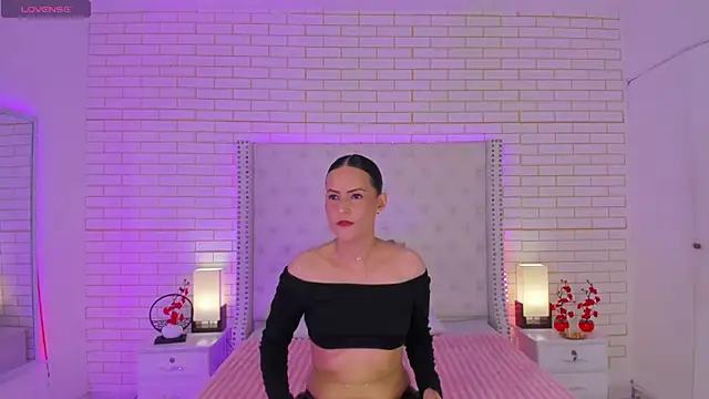 Coco Balenciaga  online show from 03-22-26, 11:35