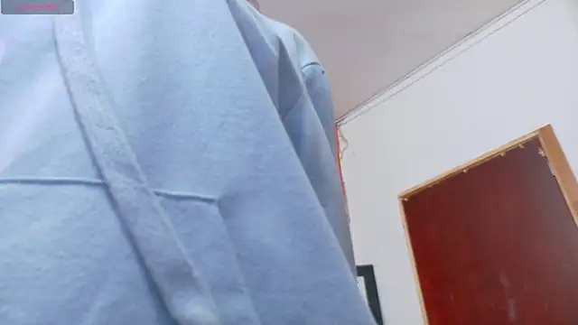 littleebluee online show from 02-11-25, 02:46