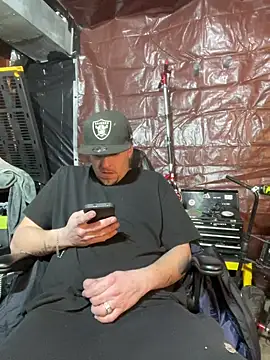 joeycbigcock online show from 01-25-25, 03:09