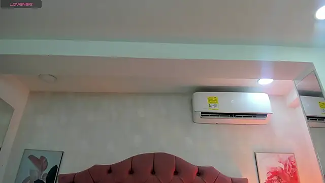 ThyaraJhons online show from 04-24-26, 11:56