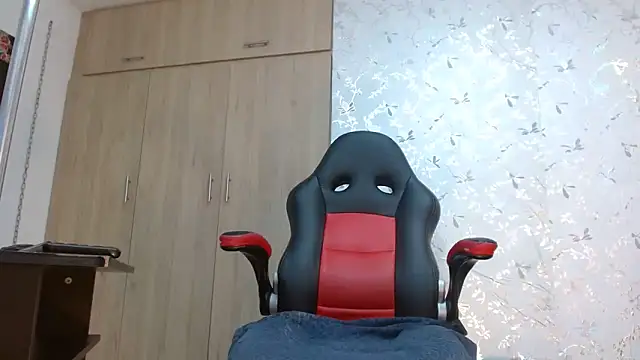 Samantabrown  online show from 01-18-25, 12:04