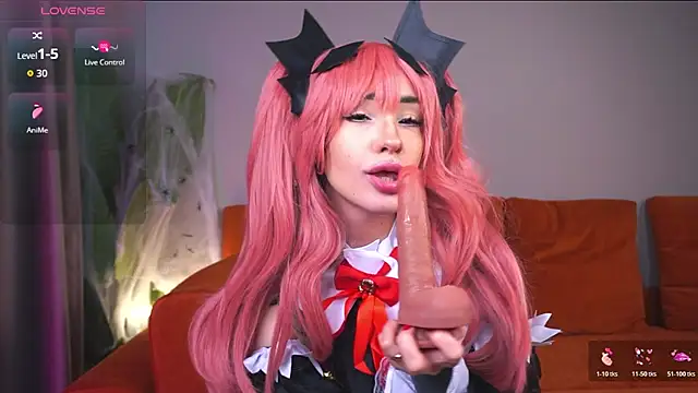 EvaCanton online show from 10-27-25, 04:05