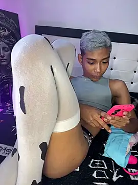 alejo cute online show from 01-06-25, 05:27