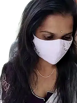 Snapshot of Triveni-Lovely chatting on 12-15-24, 08:19 Triveni-Lovely online show from 12-15-24, 08:19