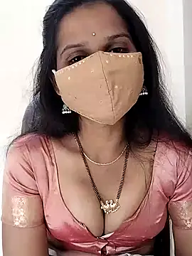 Snapshot of Triveni-Lovely chatting on 12-16-24, 08:20 Triveni-Lovely online show from 12-16-24, 08:20