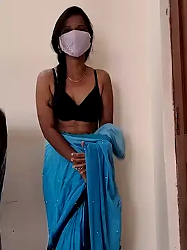 Snapshot of Triveni-Lovely chatting on 12-22-24, 08:27 Triveni-Lovely online show from 12-22-24, 08:27