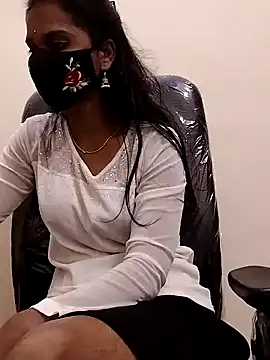 Snapshot of Triveni-Lovely chatting on 12-27-24, 09:39 Triveni-Lovely online show from 12-27-24, 09:39